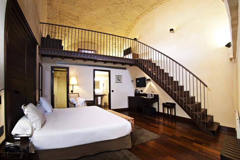 Sevilla y la Sierra de Huelva, los sitios de interior que son parada obligatoria estas vacaciones