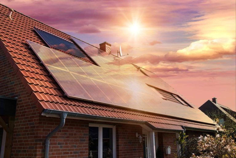 Celéctricos ofrece cuadros eléctricos para instalaciones fotovoltaicas