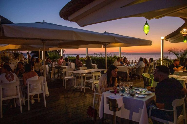 Una velada en compañía del Mar Menor en el restaurante Maloca