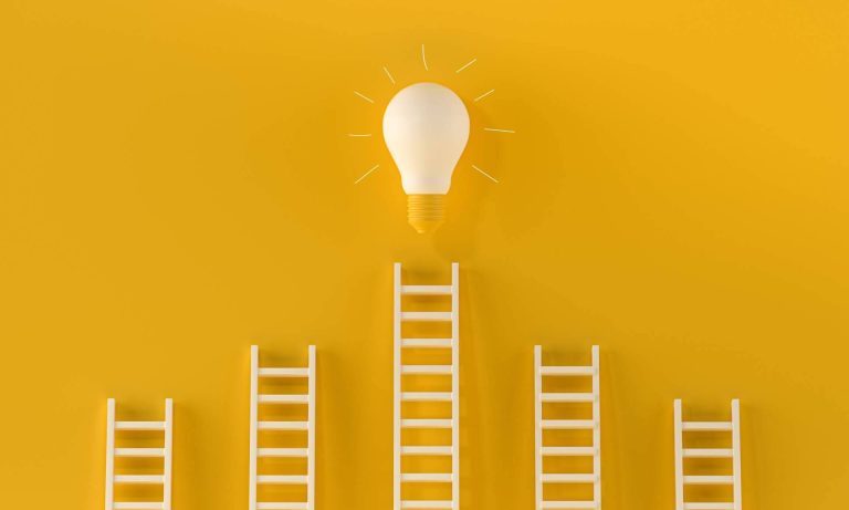 La importancia de contar con alguien con mucha experiencia para emprender