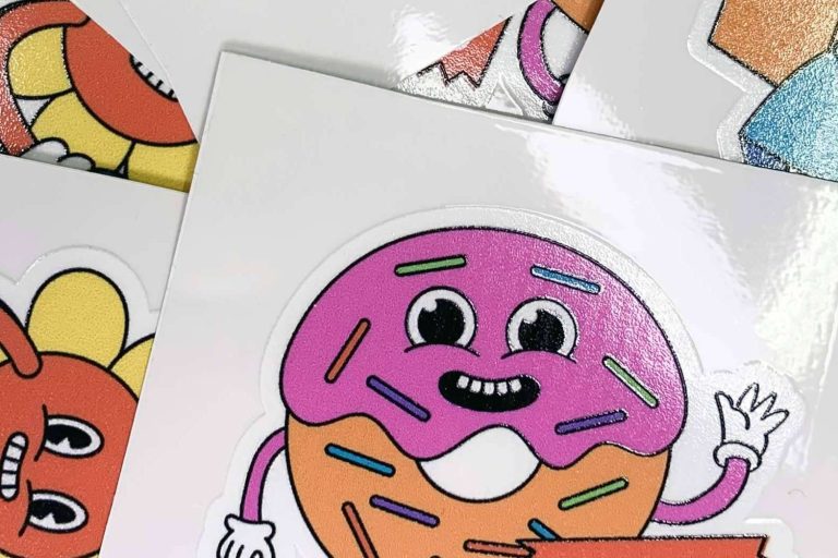 Impresión de pegatinas personalizada con DTF Barcelona