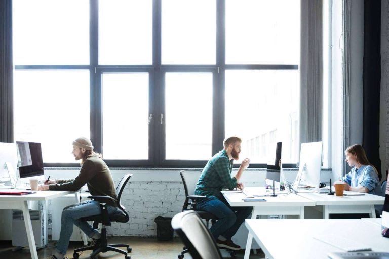 Límites legales y éticos en el control de los ordenadores en el trabajo, un análisis de GlobátiKa Peritos Informáticos