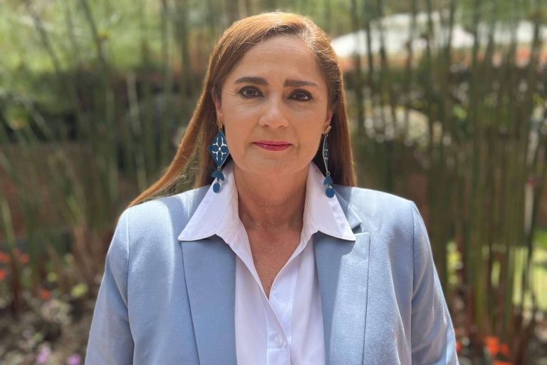 La ayuda profesional es clave para el manejo del duelo según la Dra. Victoria Pérez Restrepo