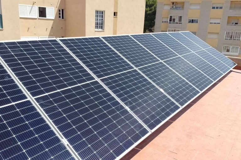 Un camino hacia la autonomía energética con la instalación placas solares