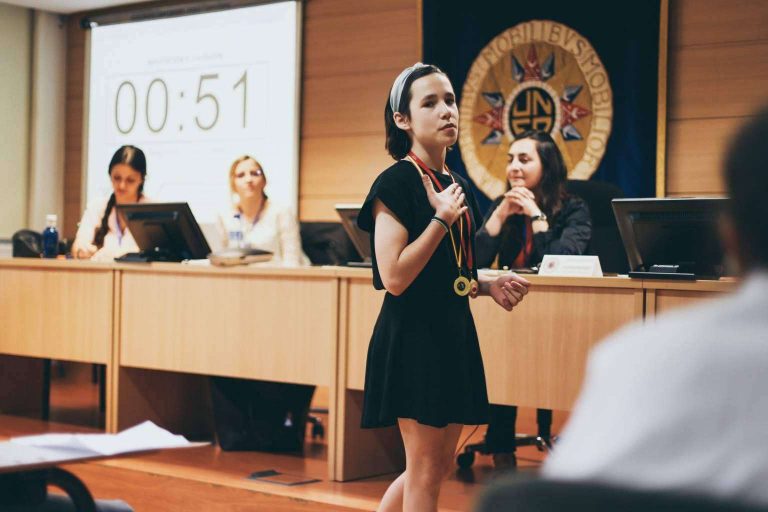 TRIVIUM, escuela de debate y oratoria