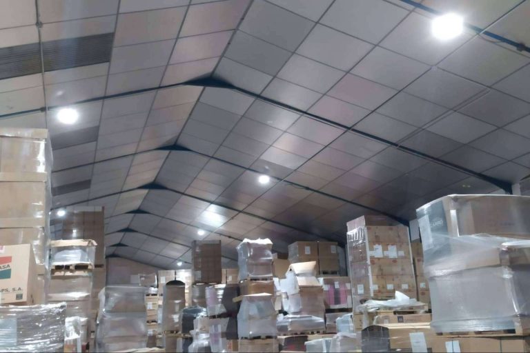 Iluminación de naves industriales de Vermut Zarro, con ÓptimaLED