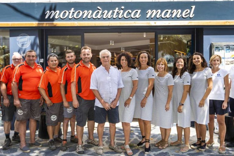 Reparación y mantenimiento de embarcaciones y sus motores con los productos y recambios originales de Motonàutica Manel