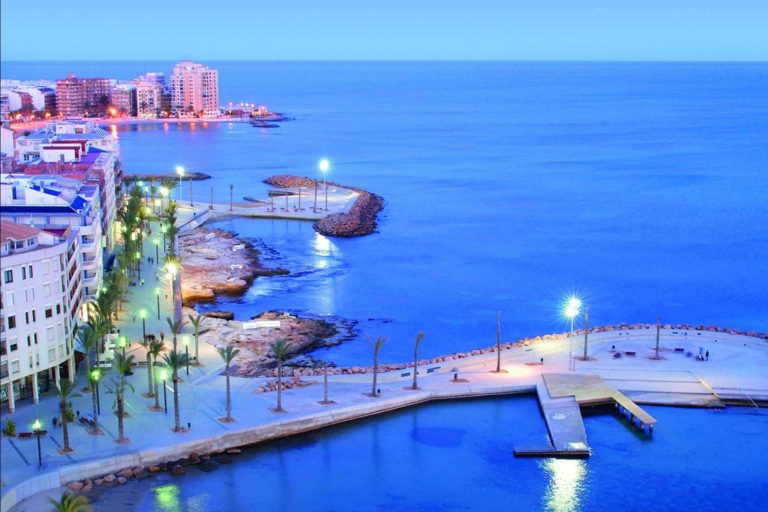 Las aventuras de agosto; un verano en Torrevieja