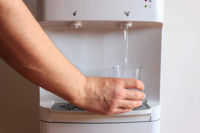 Dispensador de agua a domicilio en Valencia de la mano de Acquajet