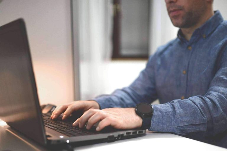 SETROI opiniones. Los nuevos hábitos que inciden en el área de la comunicación corporativa