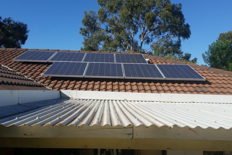¿Cuáles son los paneles más eficientes para mi instalación solar? 