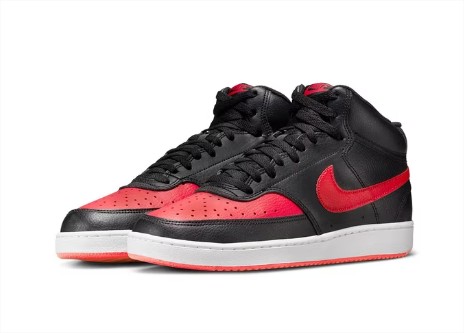 New Balance, Converse, Nike y muchas más marcas con descuentazos de hasta el 60% en calzado en El Corte Inglés 1 zapatillas court vision mid nike el corte ingles