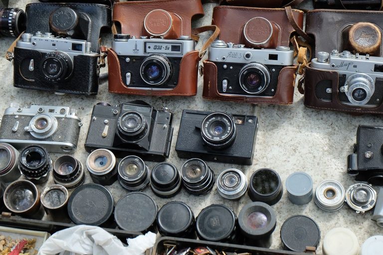 ¡Puedes ser rico! Cámaras de fotos antiguas que ahora valen un dineral