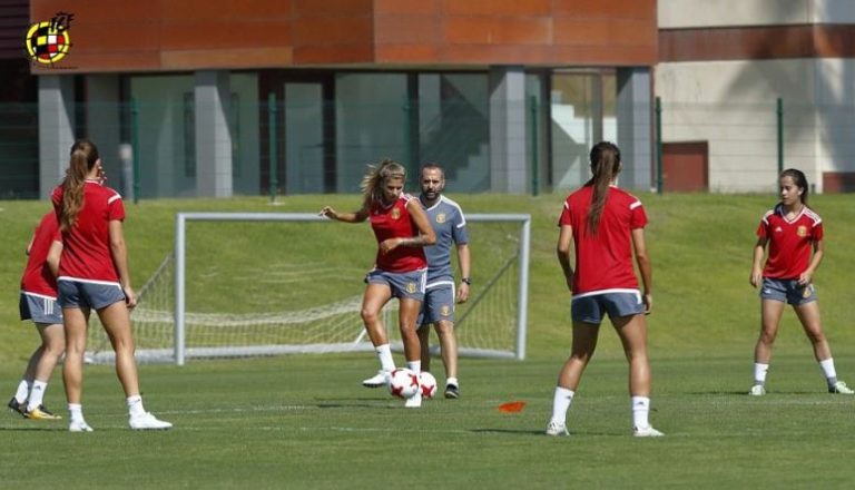 La Asamblea General de la RFEF convocada tras el beso de Rubiales a Jennifer Hermoso la componen 140 miembros