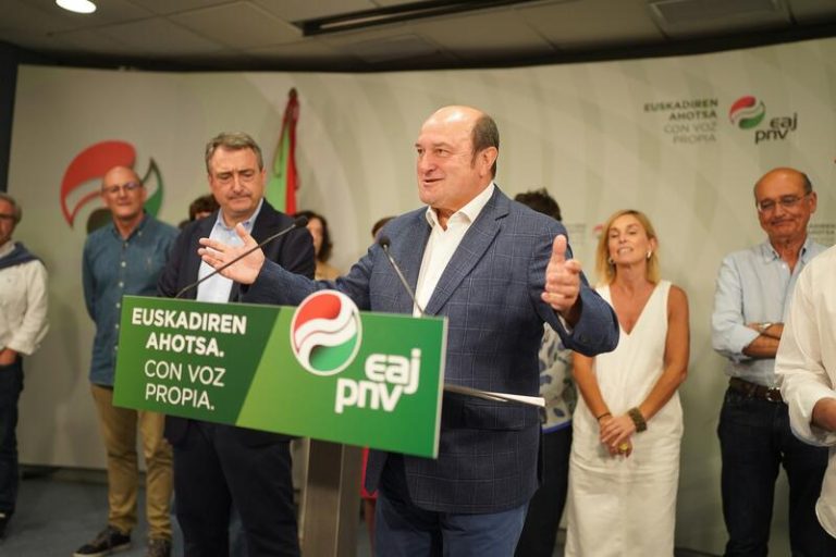 El PNV se reafirma en su rechazo a negociar la investidura de Feijóo, aunque Vox no esté en el Gobierno