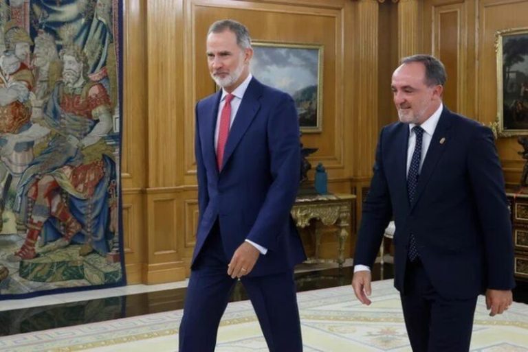 UPN traslada al Rey su apoyo a Feijóo y admite que prefiere otras elecciones a un Gobierno con Bildu y un 