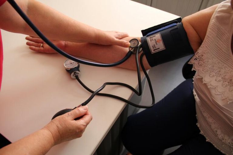 Una investigación señala que el Covid-19 puede desencadenar hipertensión arterial de nueva aparición