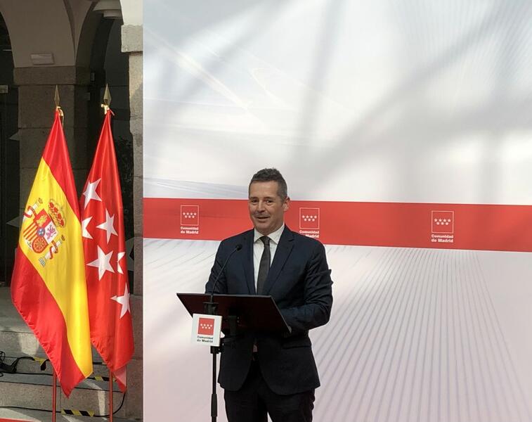 Mariano de Paco, sobre una dimisión de Rubiales: 