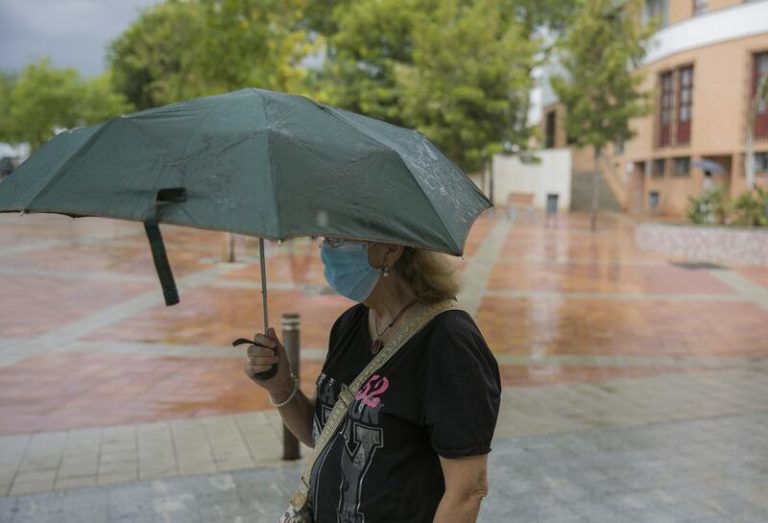 Lluvias, tormentas y oleaje activan mañana los avisos en siete provincias del este y sureste peninsular