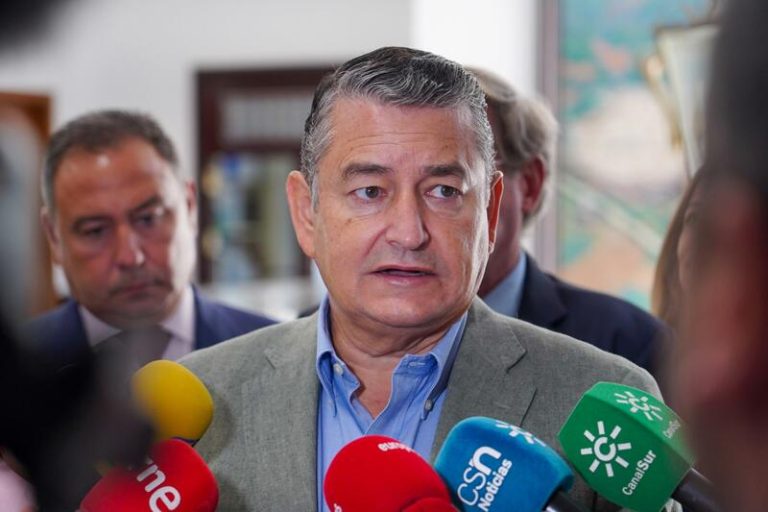 Sanz señala la sequía y financiación autonómica como temas de la reunión de Moreno con los partidos el 8 de septiembre