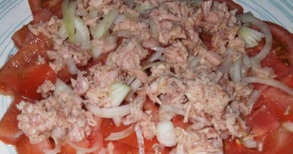 Comenzamos por lavar bien y cortar todo