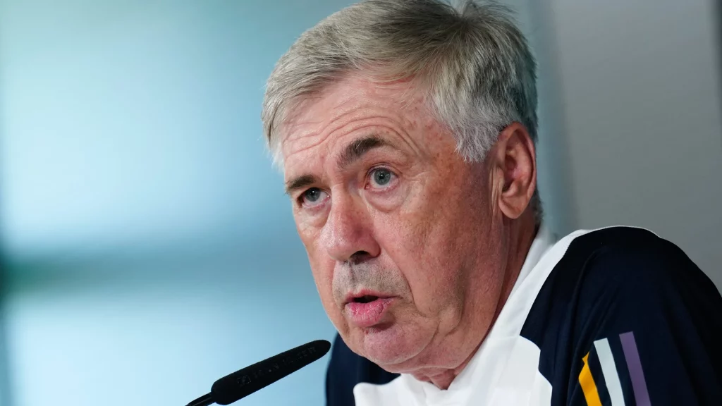 Ancelotti se moja y despeja quién será el portero titular del Real Madrid 139 Ancelotti mediata la decisión