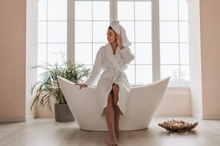 Casi todos lo hacen mal: así debes secarte después de una ducha