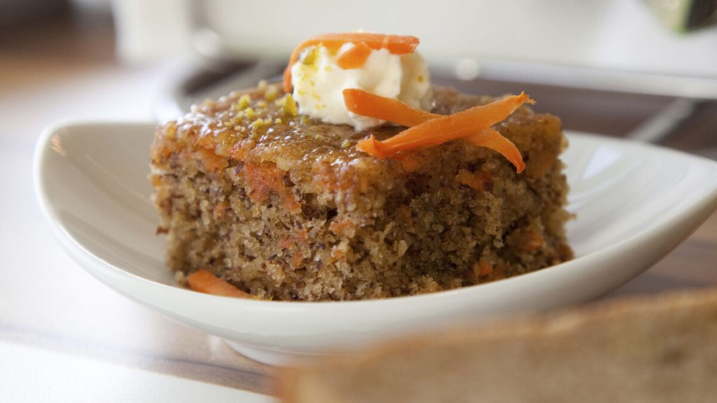 Se hace de forma sencilla