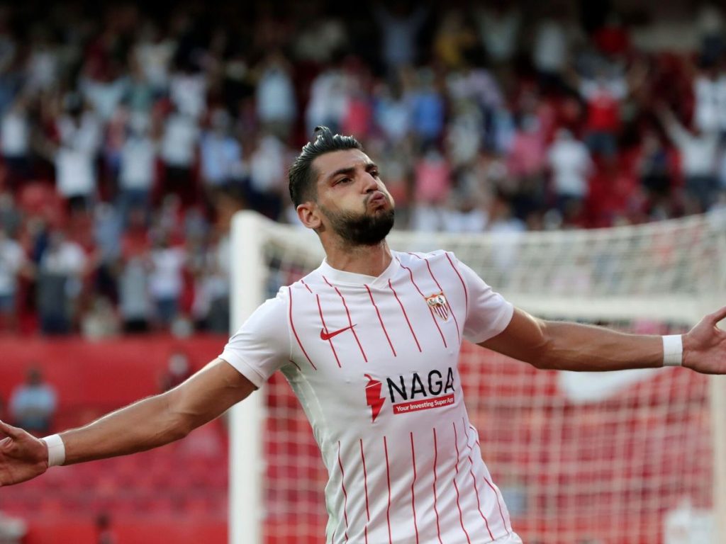 Rafa Mir, más cerca de cambiar Sevilla por Valencia 6 El 1x1 del Valencia