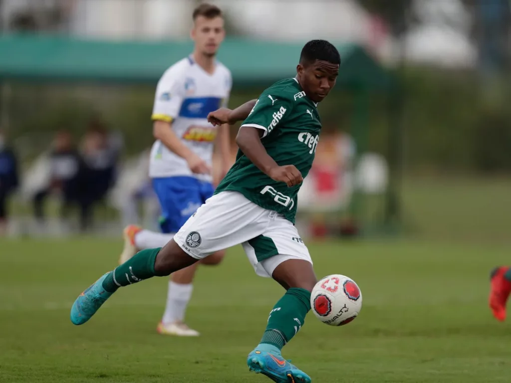 Preocupación en el Real Madrid por la situación de Endrick en el Palmeiras 71 En Copa Libertadores dejó mucho que desear