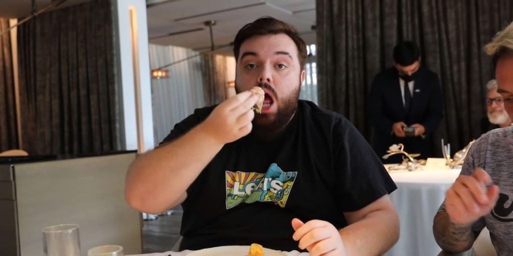 El Angle no se queda atrás