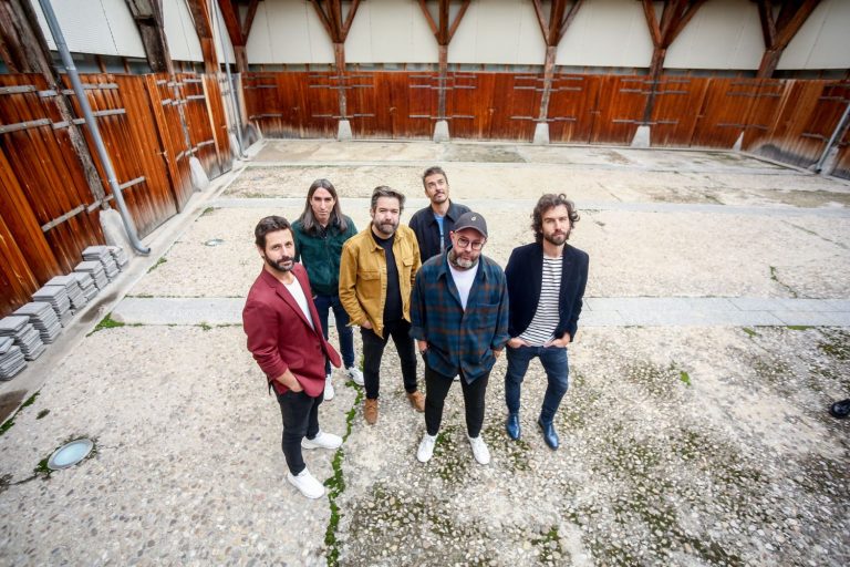 'Un día en el mundo': 15 años del debut de Vetusta Morla