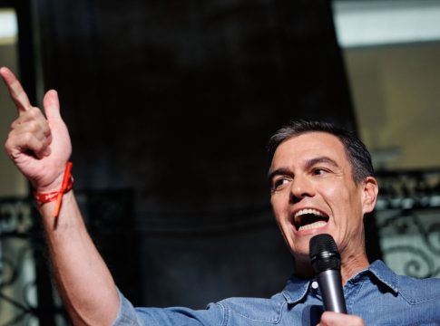 EuropaPress_5350767_presidente_gobierno_espana_secretario_general_psoe_pedro_sanchez_agradece Pedro Sánchez