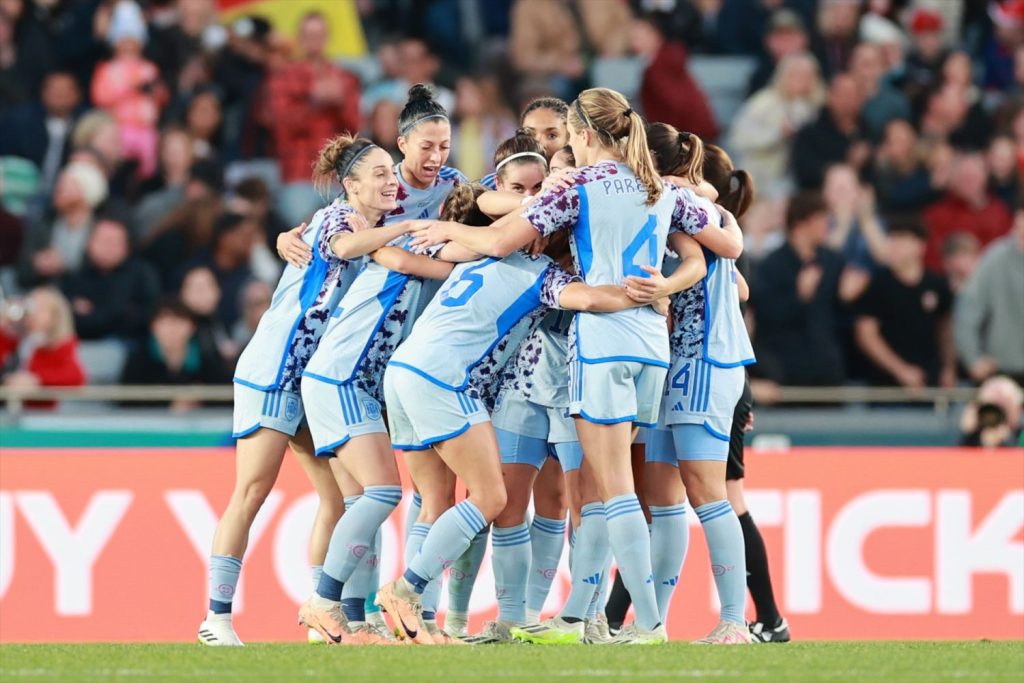 Aitana Bonmatí los tildó de mentirosos