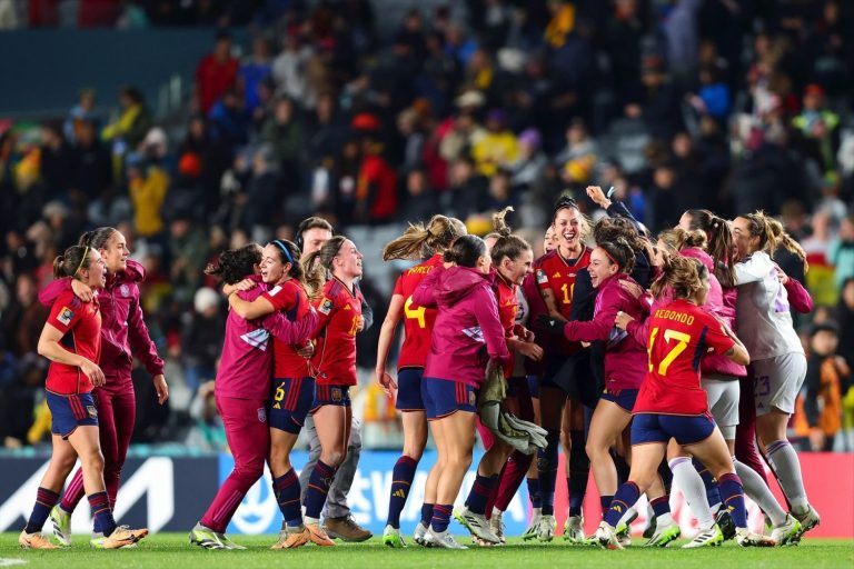 España hace historia derrotando a Suecia y jugará la final del Mundial femenino de fútbol