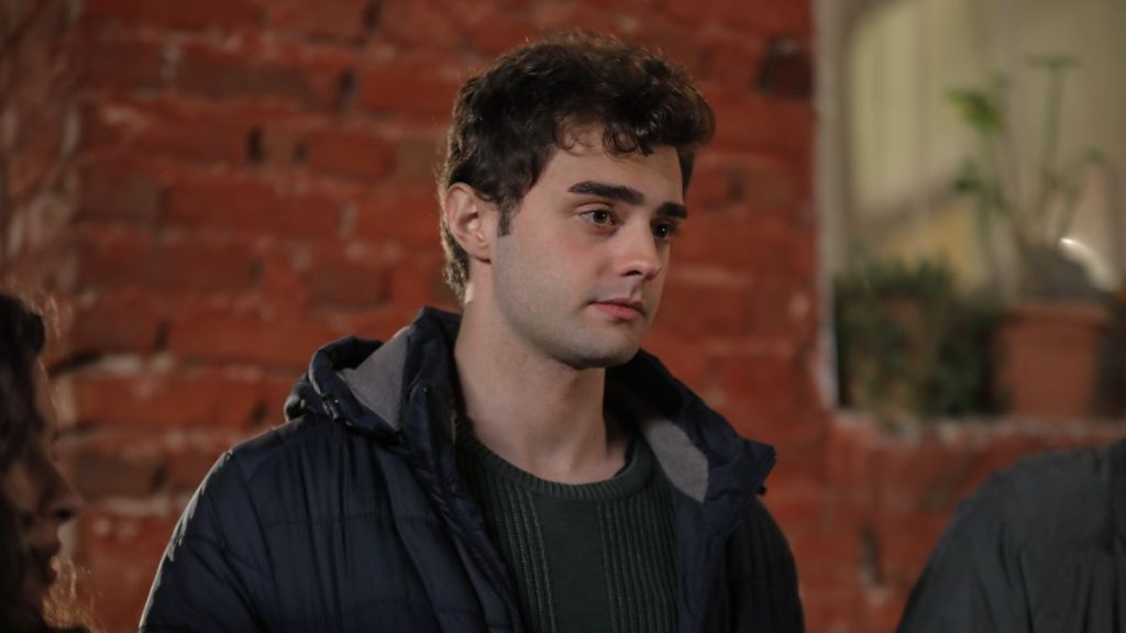 Hermanos: el nuevo enfrentamiento que sacudirá la serie turca 37 Ömer no se lo podía creer