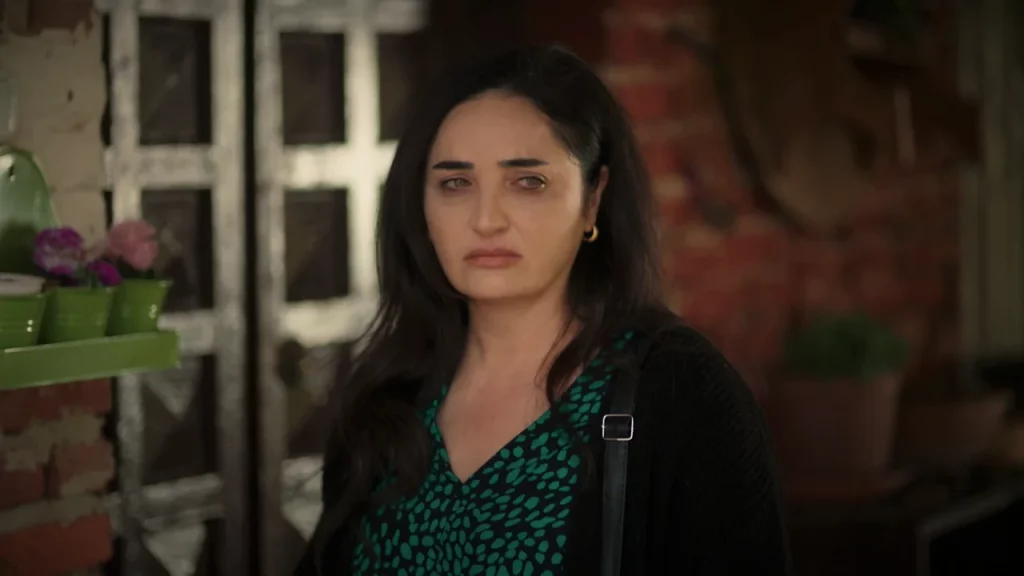 Hermanos la visita inesperada que cambiara la vida de los Eren 13