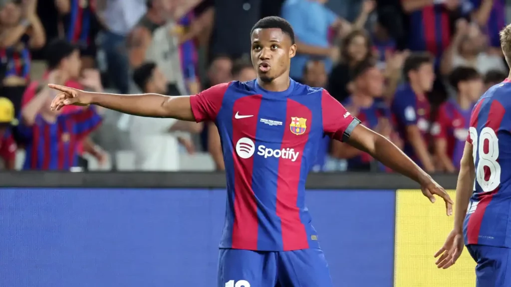 Ansu Fati: puerta de salida rumbo a la Premier 52 La salida de Ansu Fati es clave