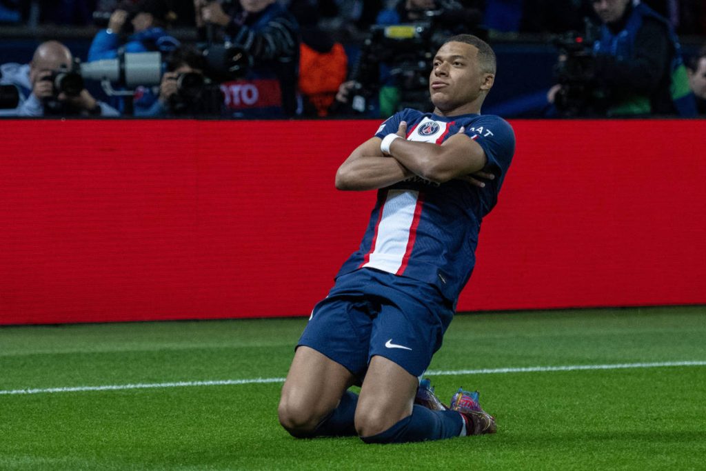 No solo Mbappé: jugadores que el PSG y Luis Enrique quieren fuera 14 Luis Enrique sigue enfocado