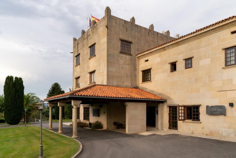 Los paradores más baratos de España para pasar una noche