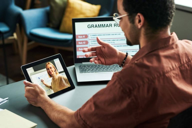 American Language Academy pone a disposición clases de inglés online para jóvenes en Madrid