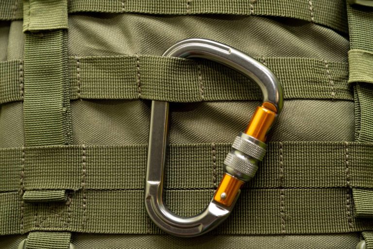 Mochilas militares tácticas; la solución práctica para el porte del equipo de fuerzas de seguridad