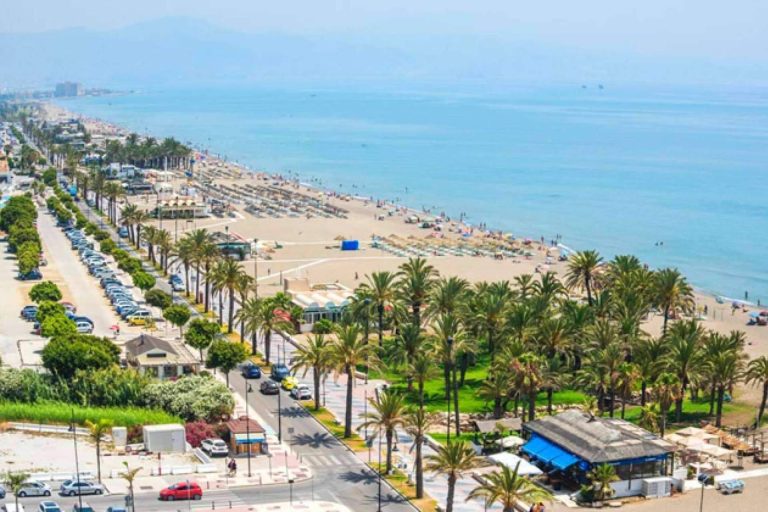 Los municipios de la AMT Sol y Playa reciben al 10,34 % de los turistas que llegaron a España en el primer semestre del año