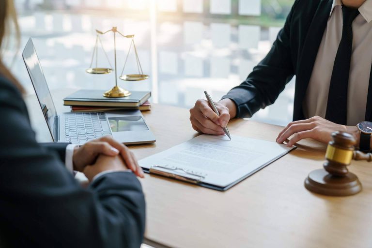 Matrimonio afincado en Lleida consigue la exoneración de 63.000 euros con la Ley de Segunda Oportunidad