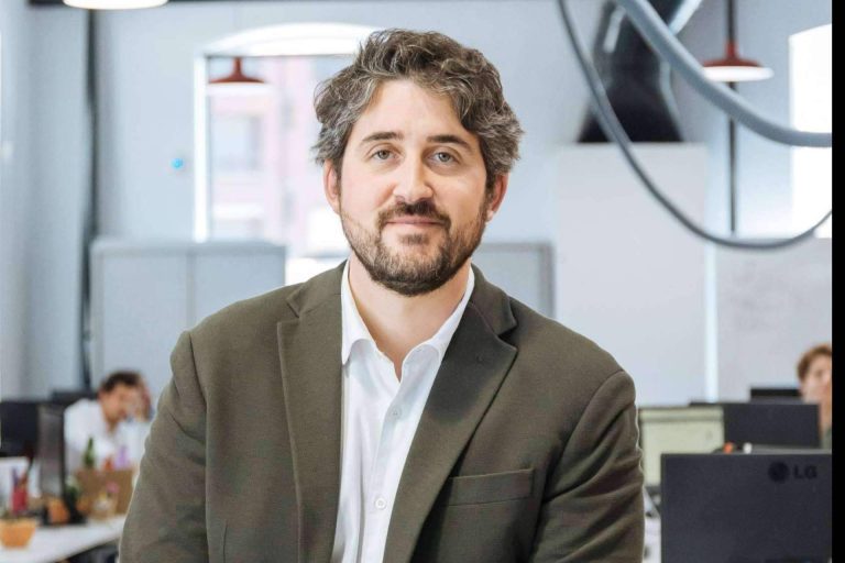 Kit Digital para autónomos y pymes. No hacen falta telecos ni bancos, zerca! es el gran facilitador