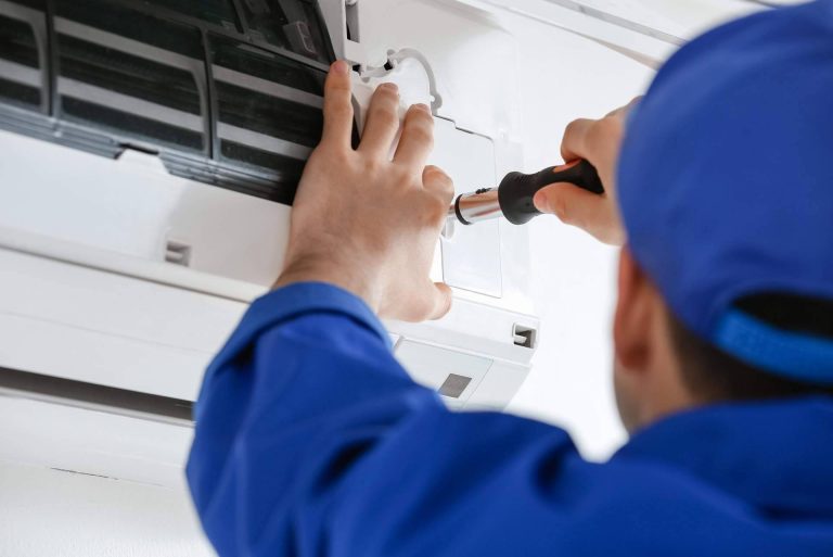 LOPYI, servicio excelente de instalación de aire acondicionado Sevilla