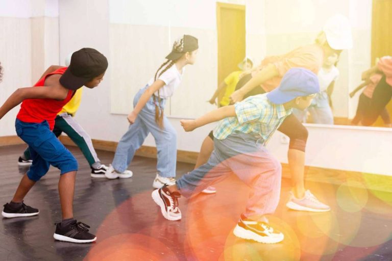 ACAD Arts ofrece clases en la escuela profesional de baile