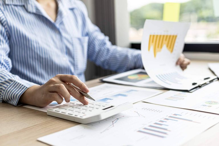 Contar con los conocimientos de DaC Derecho a Cobro para mejorar la relación con los proveedores y clientes