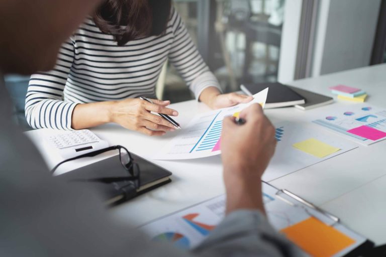 Crear una experiencia única automatizando el embudo de ventas, de la mano de Israel Huerta