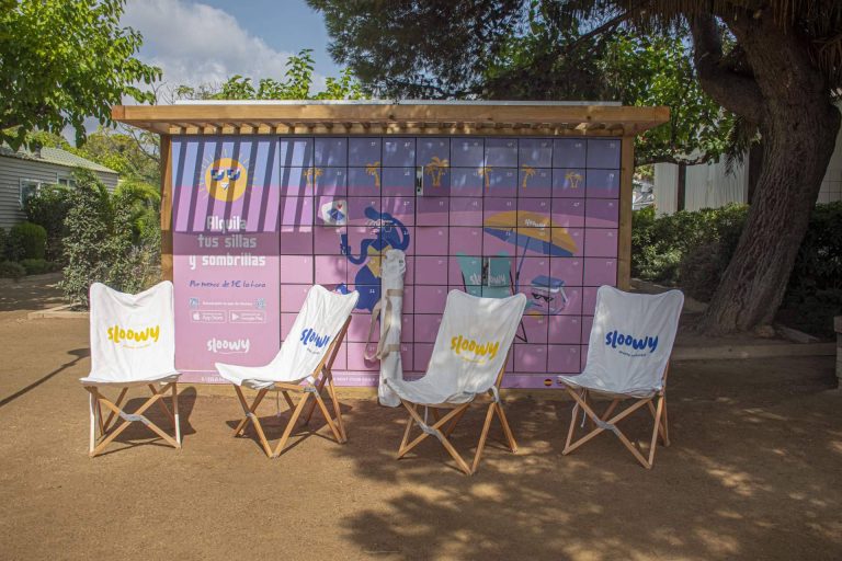 Sloowy se convierte en una de las soluciones pioneras para los que aman disfrutar de sus vacaciones a orillas del mar y para todos los negocios de playa